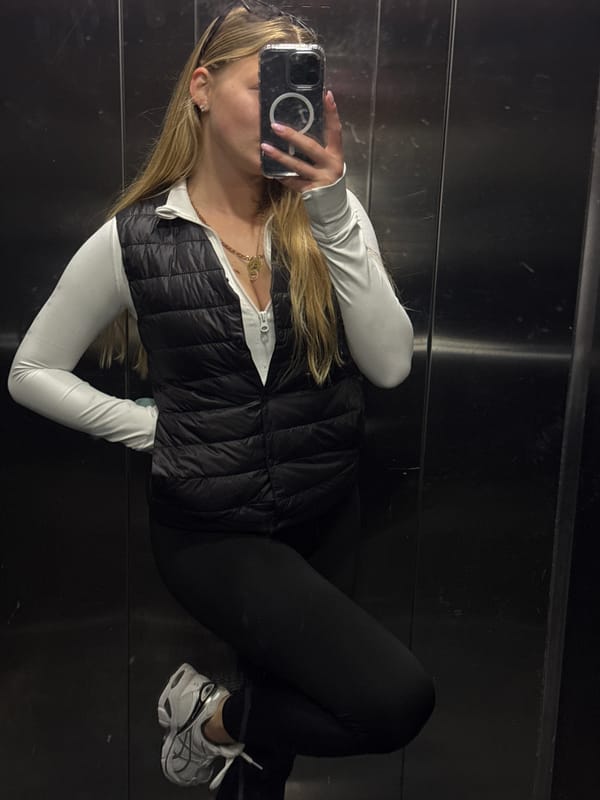 Woman takes elevator selfie in Tel Aviv