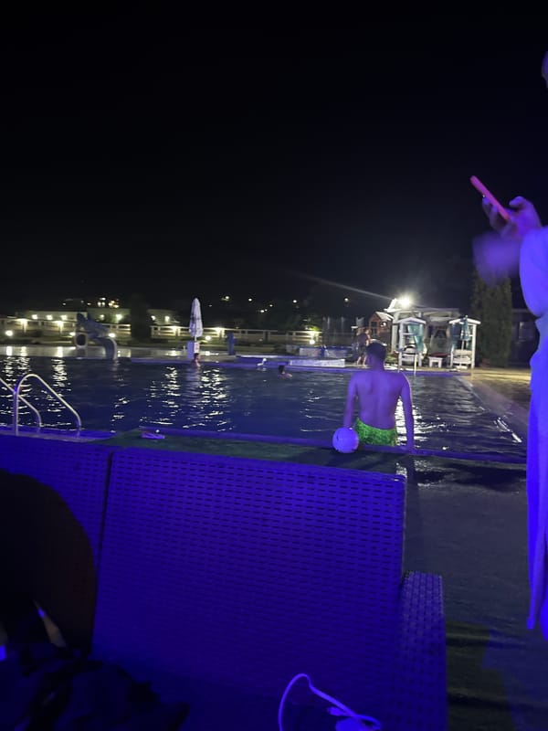 Late-night pool venue session in Draginovo, Bulgaria