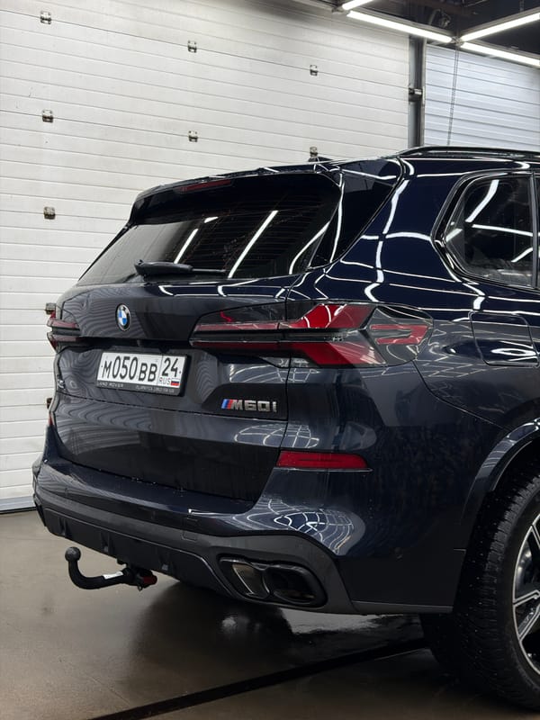 Luxury vehicles serviced at Krasnoyarsk car wash facility