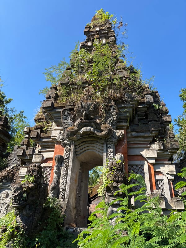 Witness documents abandoned temple complex with graffiti in Denpasar