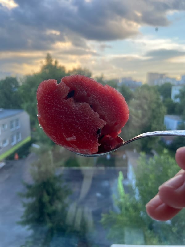 Summer snacks and small finds in Ufa on a June afternoon