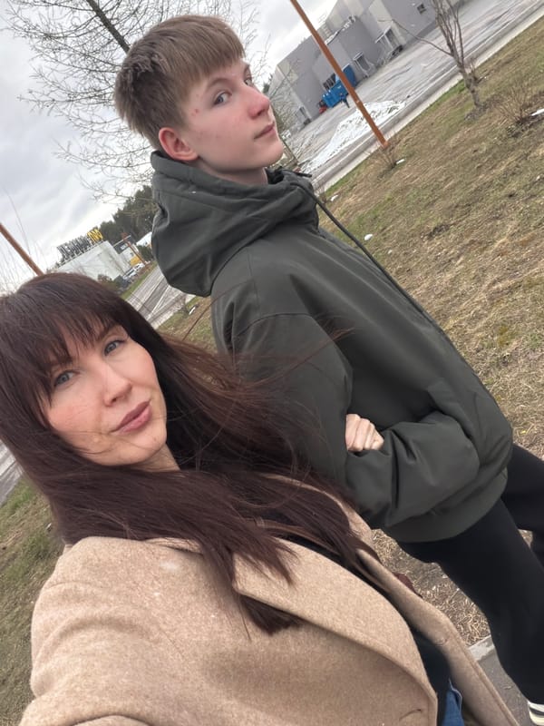 Ordinary moments captured across Perm locations within seven minutes