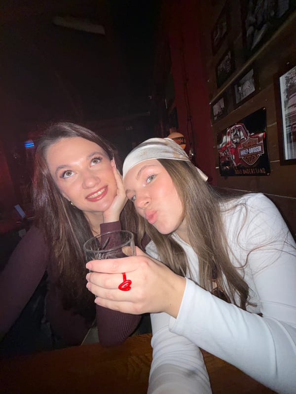 Woman documents Belgrade bar crawl through city center establishments