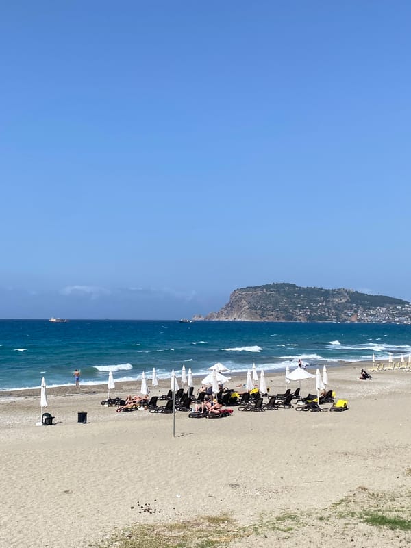 Clear morning captured at Alanya beach, Turkey coastline