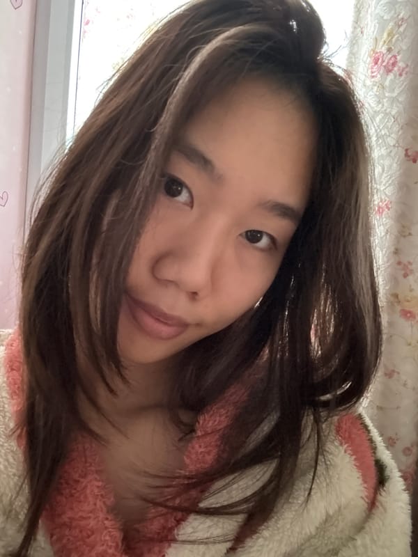 Woman takes bedroom selfie session in Chongqing early morning