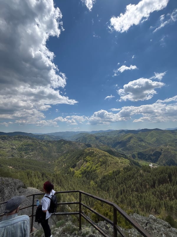 Hiker enjoys scenic valley overlook in Gradat, Bulgaria