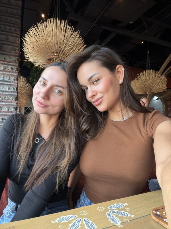 Young girls dining and taking photos at Krasnoyarsk restaurants