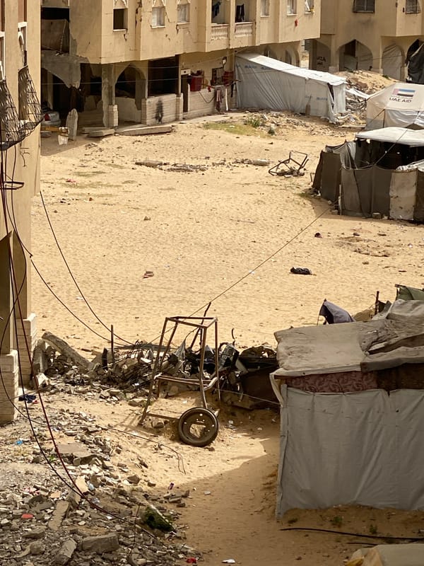 Daily life documented in Khan Yunis displacement camps