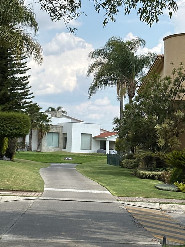 Man observed in vehicle on residential street in Mexico