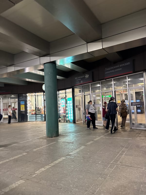 Morning scenes documented across Saint Petersburg during routine city activity