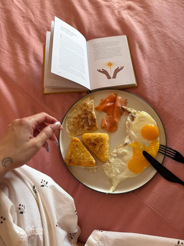 Morning breakfast and flowers documented in Mengwi bedroom
