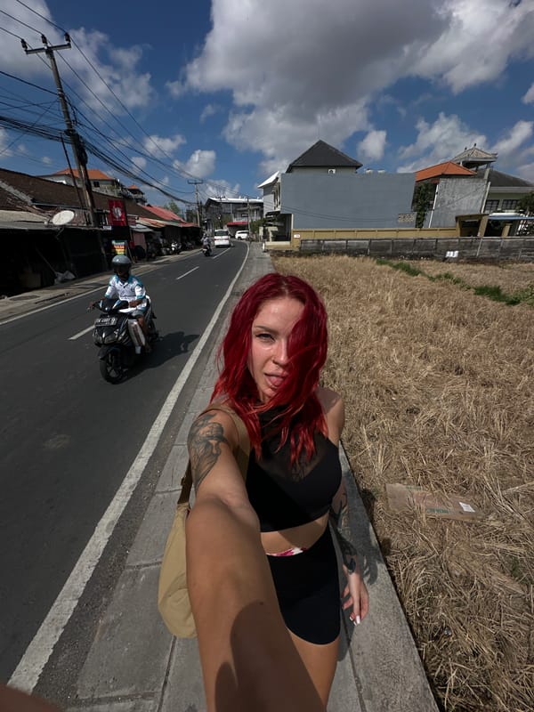 Woman documents fitness routine, social media challenge in North Kuta