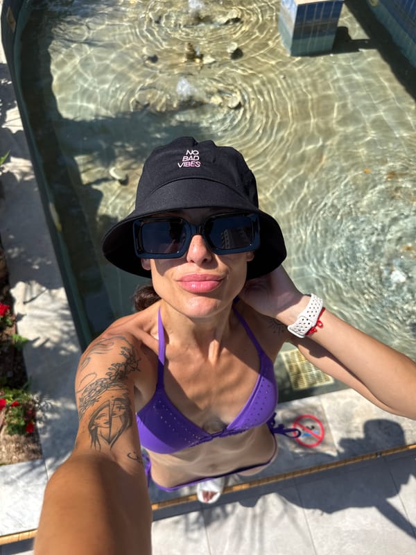 Poolside relaxation and a café stop in Aksu, Turkey