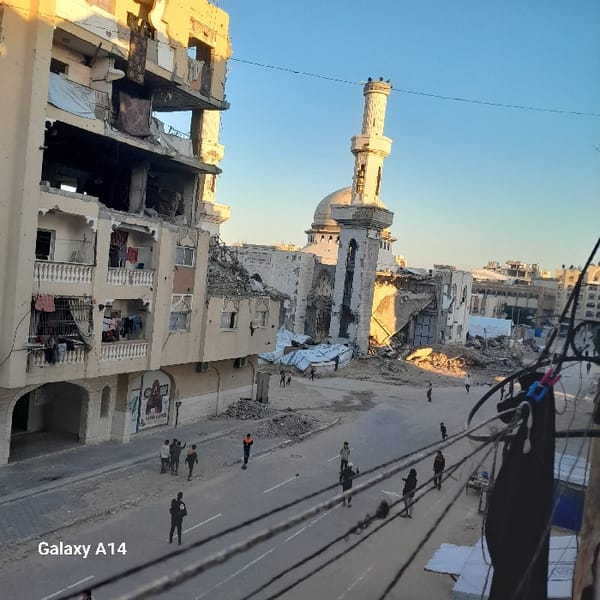 Witness documents extensive damage, temporary settlements in Khan Yunis