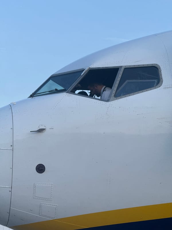 Ryanair cockpit at Bergamo's Orio al Serio Airport