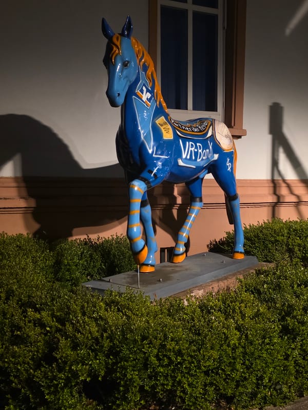 Financial-themed horse statue spotted in Zweibrücken, Germany