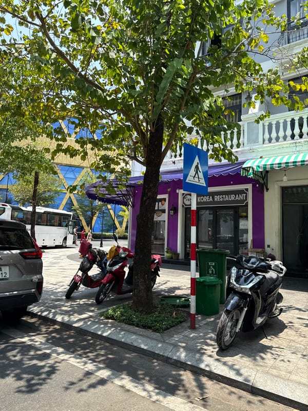 Bustling street scene captured in Phú Quốc, Vietnam