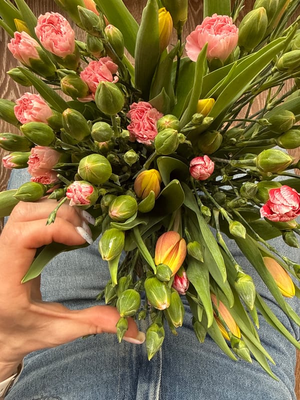 Spring flower bouquet arranged with rabbit artwork in Montenegro