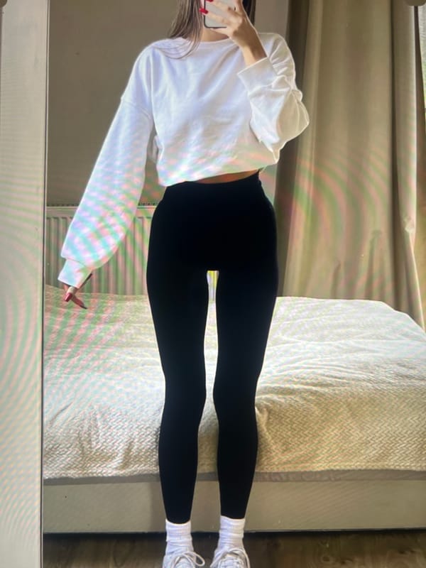 Personal photo dump: outfits, outdoor poses, and random close-ups