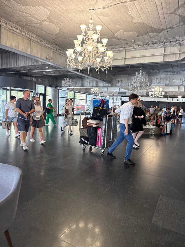 A summer afternoon at Yalta's Intourist hotel and waterfront