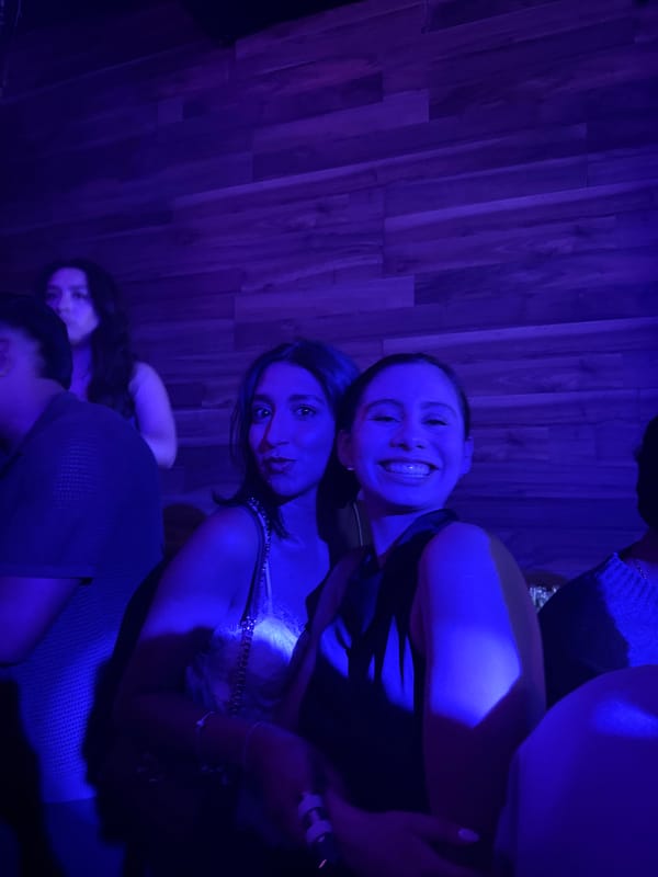 Early morning gathering at Puebla venue features three women