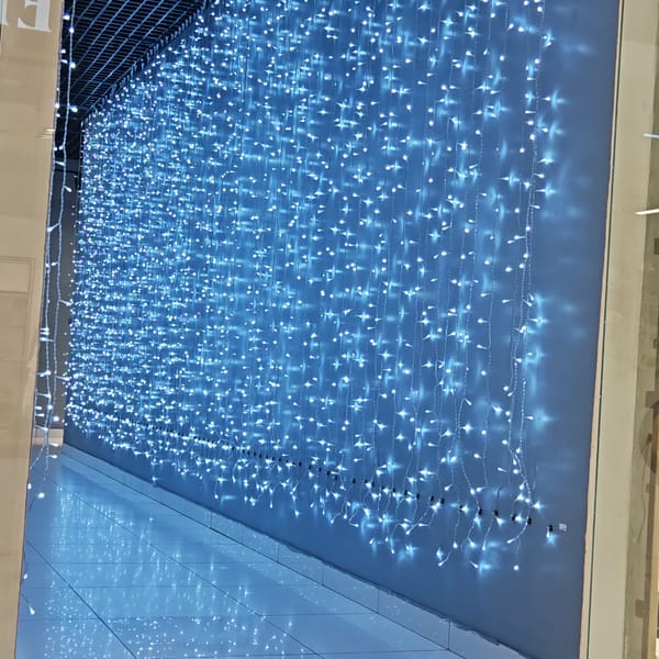Shopping mall displays documented in Taganrog, Russia