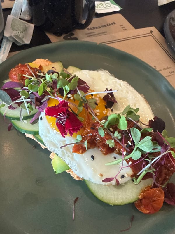 Diner documents gourmet meal at Puebla coffee shop