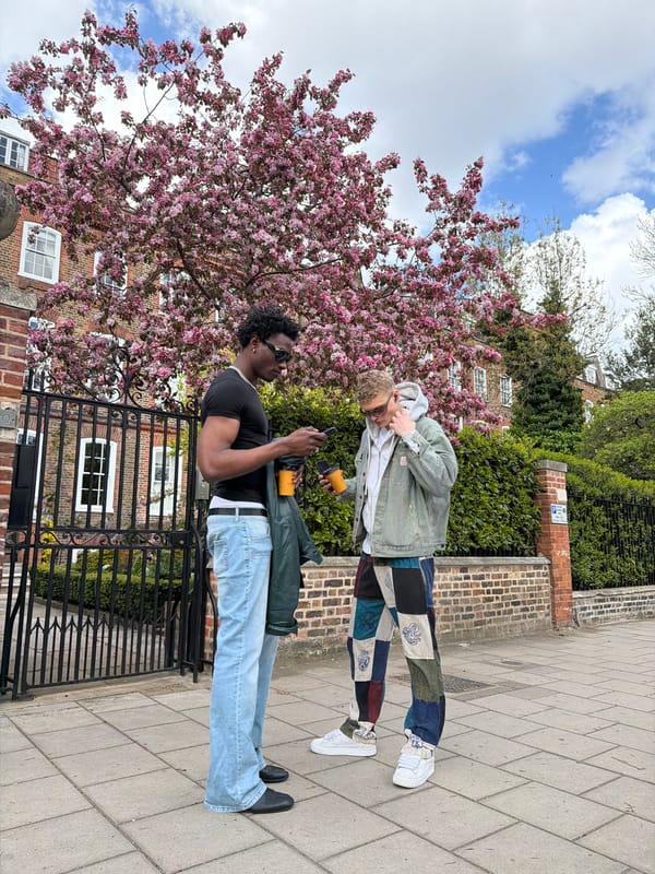Two men in distinctive jackets observed on London street