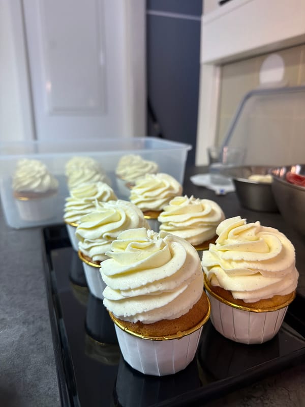 Cupcake preparation documented in Meisenheim bakery Friday morning