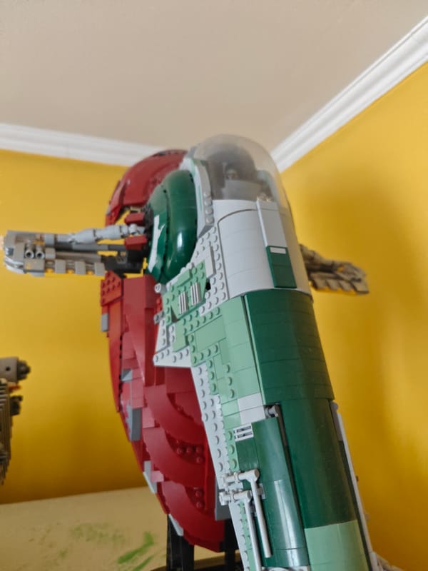 Lego Star Wars model displayed in Krasnoyarsk home