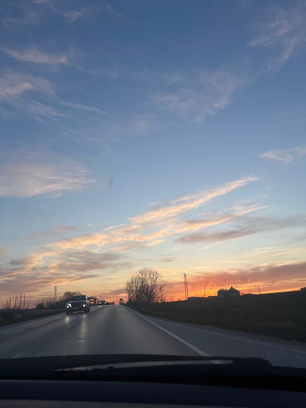 Vehicle travel documented near Topoli, Bulgaria