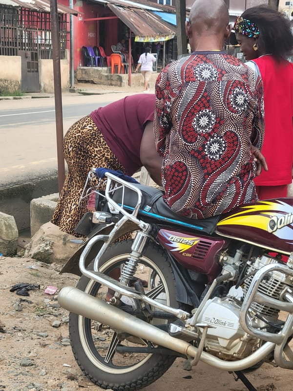Daily life documented in Aba Nigeria streets and schools