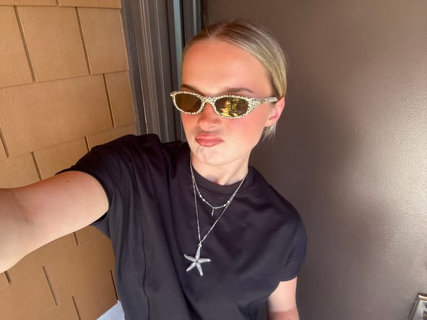 Woman Takes Multiple Selfies Around Whistler in Six-Minute Span