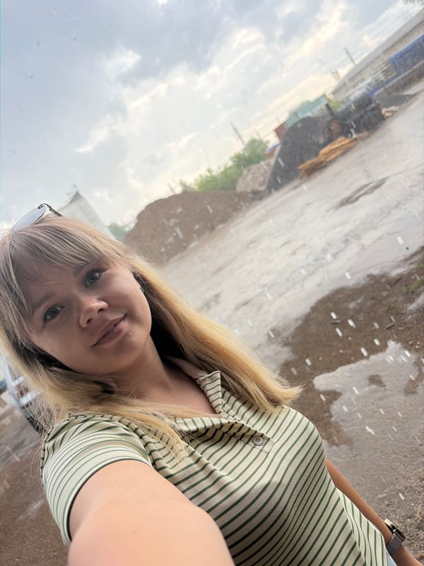 Rainy afternoon selfies in Chaikovsky's industrial district