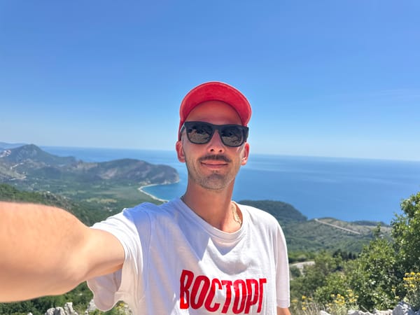 Tourist captures scenic Adriatic coastline views from Montenegro mountains