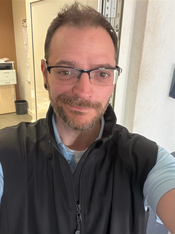 Man observed in office setting in Grevenmacher, Luxembourg
