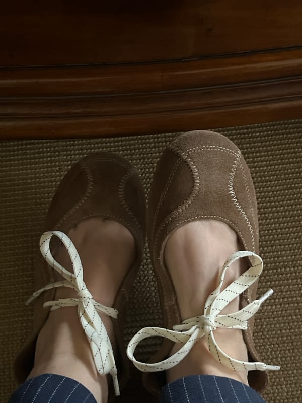 Portrait photography session documented in Mexico City evening