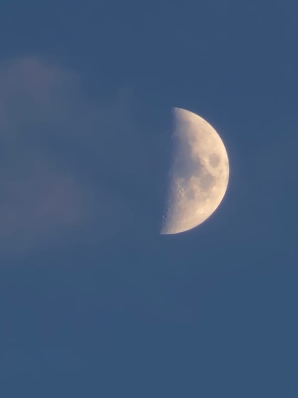 Moon shots and industrial scenes from the Moscow suburbs