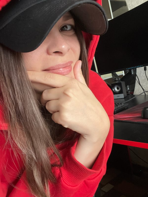 Selfie session at home in Tolyatti, mixing outfits and poses