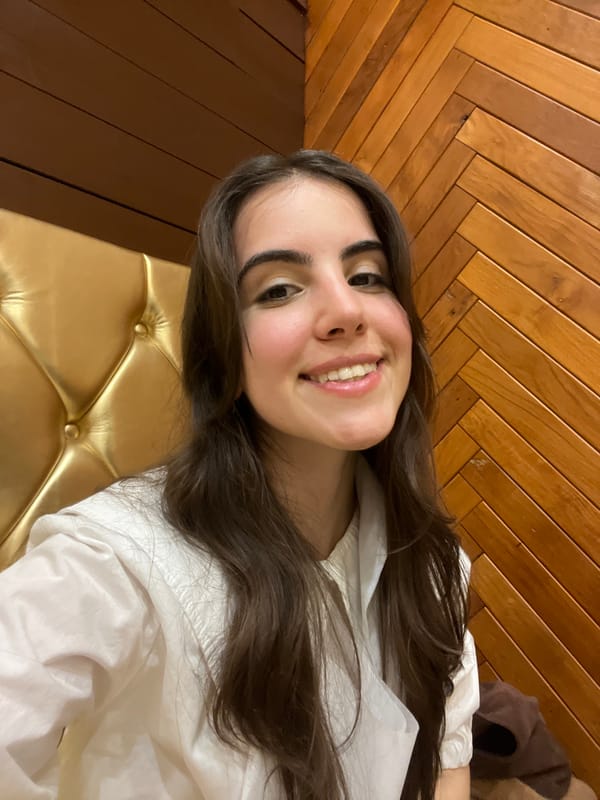 Casual afternoon moments captured across Daegu, South Korea