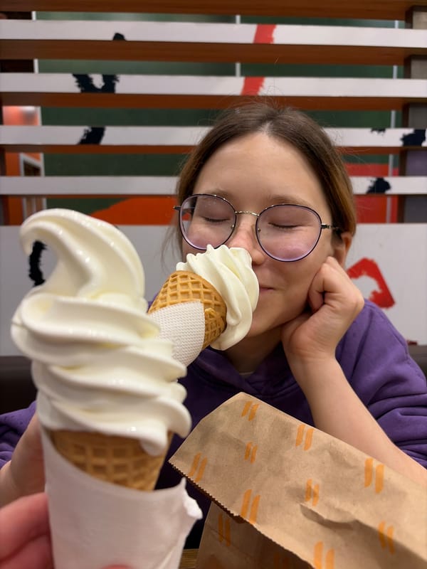 Afternoon out: ice cream, a sunset, and a few selfies