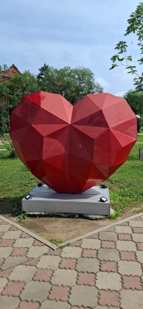Landmark tour through downtown Blagoveshchensk's monuments and public spaces