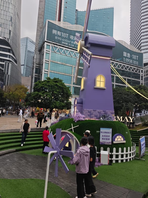 Morning scenes captured across Yuzhong District, Chongqing