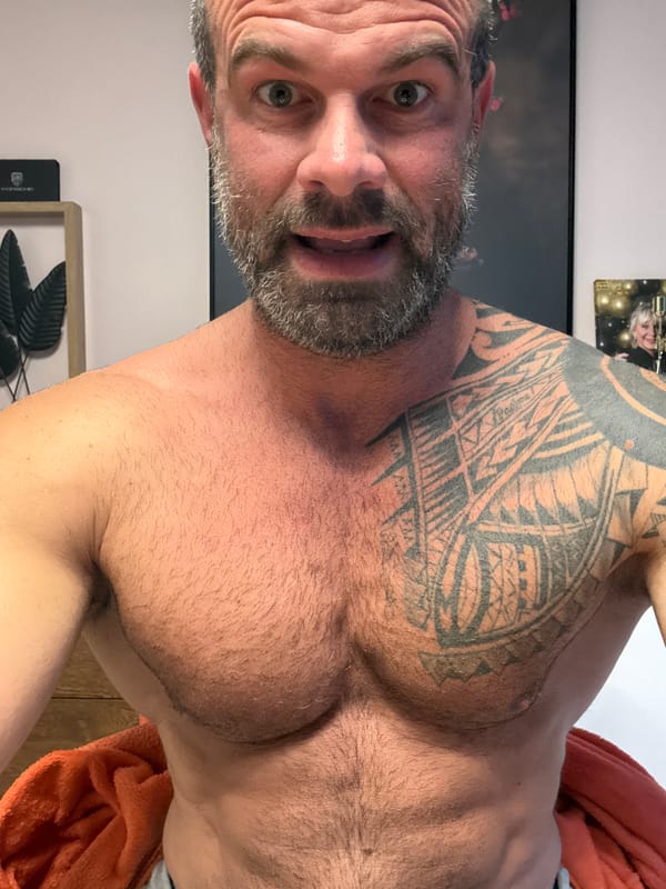 Man photographed eating spaghetti in Marche-en-Famenne, Belgium