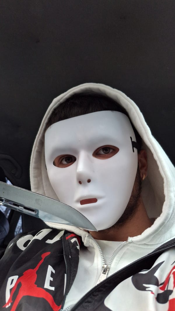 Masked individual with knife reported near Shumen, Bulgaria