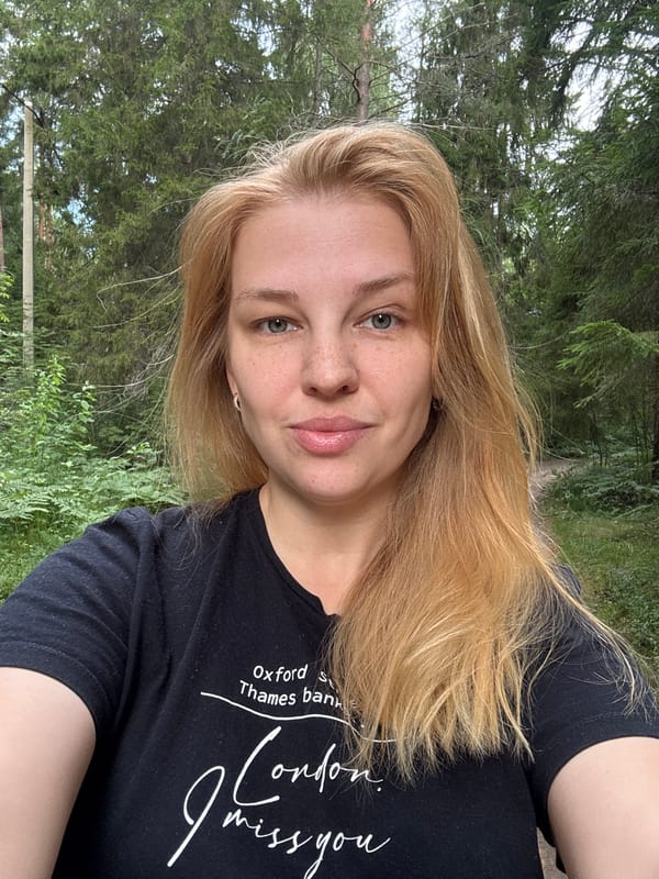 Forest path selfie in rural Russia, London nostalgia on the shirt