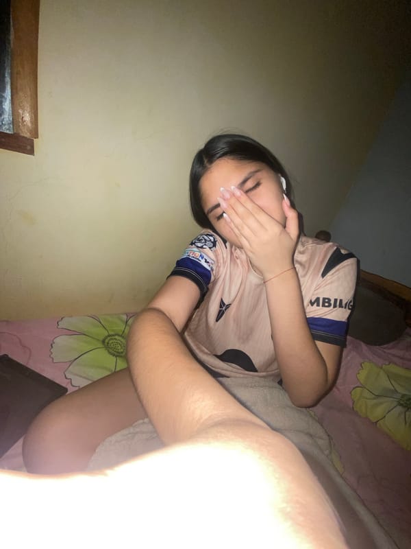 Person resting in bed observed in Cotoperíz, Venezuela