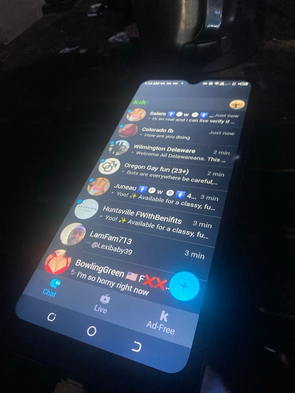 Person uses Kik messaging app in casual setting, Bukuru