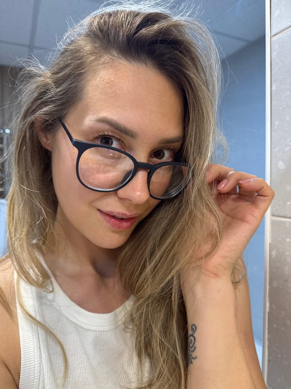 Woman takes bathroom selfies in Nebug, Russia