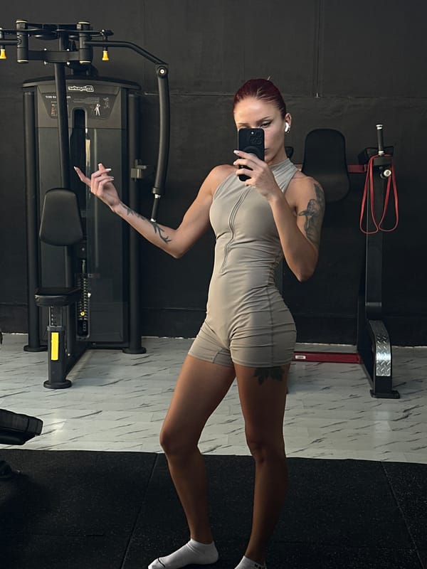 Woman documents workout session at North Kuta gym